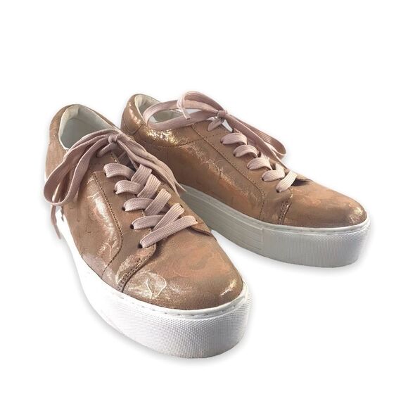 Kenneth Cole Womens 8.5 Abbey Platform Sneaker Rose Gold Embossed Leather Chunky - Picture 1 of 10